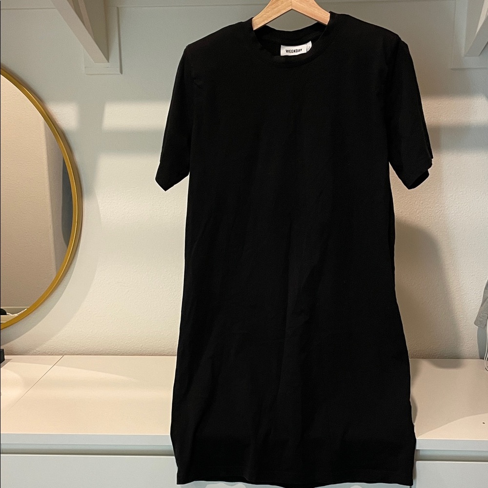 Weekday Black T-shirt shoulder padded Dress